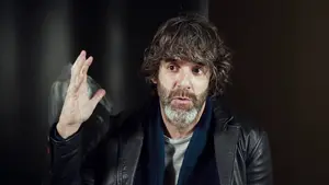 El pamplonés David Arratibel estrena 'Converso': "Hablamos de conversaciones pendientes con vocación sanadora"