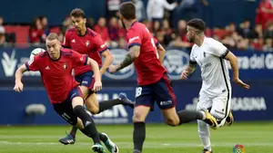 Osasuna cumple este viernes nada menos que 32 años sin ganar al Sporting de Gijón en El Molinón