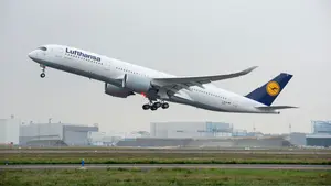 Ya hay fecha para el despegue de la ruta aérea que conectará Pamplona y Frankfurt con la compañía Lufthansa