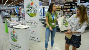 ¿Ya tienes tu bolsa reutilizable para las compras? Así es la campaña de E.Leclerc para potenciar el consumo ecológico