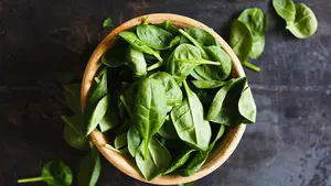 Alerta sanitaria en Navarra: sospechan de espinacas congeladas contaminadas tras detectarse un brote de intoxicación 