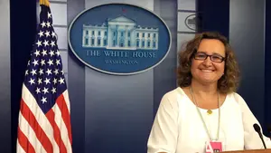 Cara a cara con Donald Trump: la periodista navarra Mar&iacute;a Dab&aacute;n en el despacho oval durante la visita de Rajoy