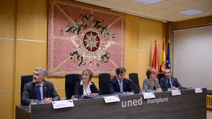 La UNED de Pamplona abre las puertas al nuevo curso con la lectura de la lección inaugural del profesor Ibon Hualde