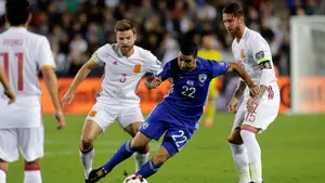 España se impone a Israel en Jerusalén con los navarros César Azpilicueta y Nacho Monreal en el equipo titular
