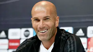 Zinedine Zidane elogia a su rival antes del derbi: "No veo al Atlético peor que el año pasado”