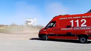Evacuan en helicóptero a un ciclista herido de gravedad cuando circulaba entre Otsondo y Gorramendi