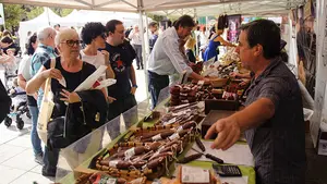 Navarra lanza un protocolo para prevenir la transmisión del coronavirus en los mercadillos y las ventas ambulantes