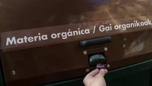 La mitad de los pamploneses tiene llave para el quinto contenedor, pero sólo una minoría recicla