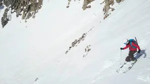 Los empleos que trae la nieve: Candanchú oferta más de cien plazas para trabajar en sus pistas de esquí