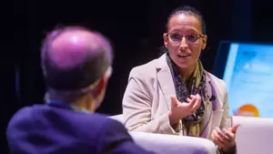 Teresa Perales, en Pamplona: &ldquo;Hay muchas situaciones de la vida que f&iacute;sicamente derrotados, las ganamos con la cabeza&rdquo;