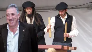 La nueva propuesta musical de Asirón: conciertos de txalaparta en los colegios en horario escolar 