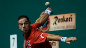 Olaizola arrolla a Elezkano en el frontón Labrit y obtiene la segunda victoria en los cuartos de final