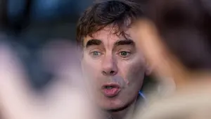 Santos (Podemos) ve "difícil" que en Navarra se llegue a un acuerdo con PSN, pero no descarta unirse a IE