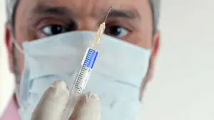 Investigadoras de la UPNA estudian cómo reducir mediante nuevas tecnologías el miedo a las inyecciones