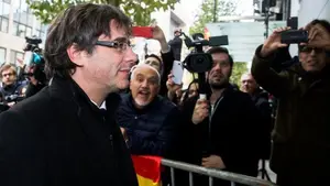 Puigdemont pretende escabullirse de la Audiencia Nacional y su abogado pide que declare en Bélgica