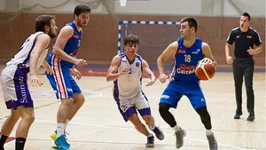 Derrotas del Megacalzado Ardoi y del Valle de Eg&uuml;&eacute;s en la sexta jornada de competici&oacute;n de la liga Eba
