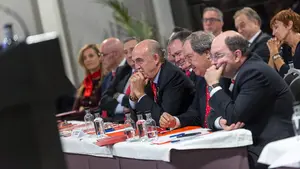 Una asociación navarra demanda a la clase política “abandonar las diferencias e ir todos a una”