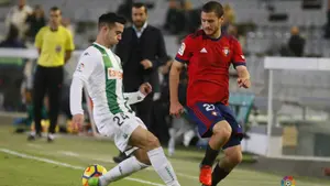 El partido Osasuna - Córdoba se va a jugar el domingo 15 de abril en el estadio de El Sadar