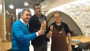 El vino, protagonista de cócteles: la iniciativa de 11 bares pamploneses para conquistar el paladar joven