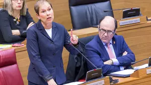 Barkos sigue defendiendo su subida de impuestos en Navarra para tener "mejores servicios públicos"
