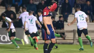 Derrota dolorosa: el filial osasunista pierde ante el Racing con un gol en el minuto 91 en Tajonar