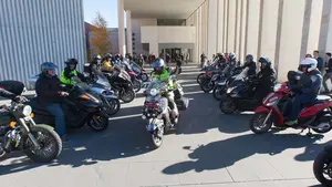 De Pamplona a Dakar: el viaje en vespa de José Antonio Fernández para luchar contra las enfermedades olvidadas