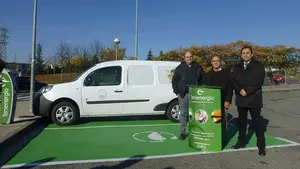 Los coches eléctricos ya pueden 'repostar' en La Morea: abre un nuevo punto de recarga de uso gratuito
