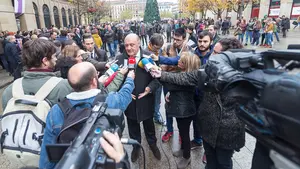 El presidente del TSJN sobre los muñecos 'ahorcados' de 'La Manada': "No van a presionar al tribunal"