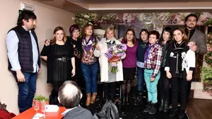 Los colectivos feministas Andrea y Lunes Lilas reciben el Premio Sabicas por defender los derechos de la mujer