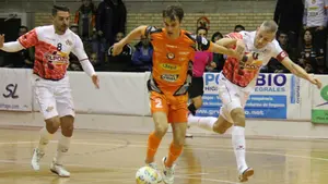 El Aspil Vidal rompe una racha de seis partidos sin perder y sufre una derrota ante El Pozo en Tudela