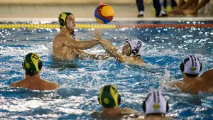 Gran victoria: el Waterpolo Navarra da un paso de gigante ganando en la piscina del colista Molins