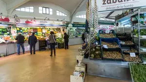 Los mercados municipales de Pamplona 'regalan' cheques para comprar gratis: estos son los requisitos