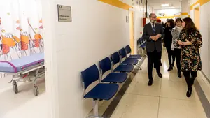 El consejero navarro de Salud reconoce la existencia de tres contratos de enriquecimiento injusto