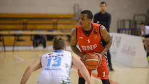 El Basket Navarra quiere sumar la cuarta victoria consecutiva en la pista del Covirán Granada
