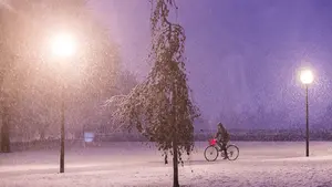 Navarra se acostumbra a vivir en alerta: la nieve vuelve a ser protagonista en el inicio de la semana