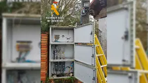 Disfrutaba de luz gratis las 24 horas: detenido en Ulzama por pinchar la electricidad para su negocio