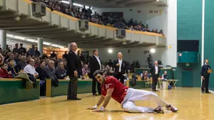 Los navarros Ioseba Ezkurdia y Jos&eacute; Javier Zabaleta pierden por la m&iacute;nima en el front&oacute;n Labrit
