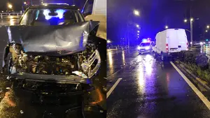 Un aparatoso accidente en la Baja Navarra de Pamplona deja herido a un conductor de 51 años