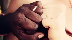 La luna de miel, en el calabozo: desbaratan un matrimonio de conveniencia en Tudela