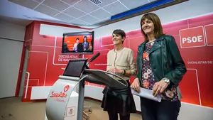 La socialista que brindó con Otegi anima a Chivite a sacar adelante un cuatripartito nacionalista aunque dependa de Bildu