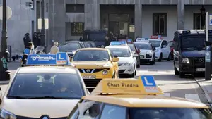 Los examinadores de tráfico vuelven a la huelga y piden a los alumnos que se sumen a sus protestas