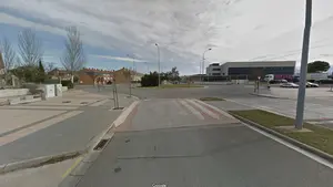 Un atropello en una nueva rotonda de Tudela envía de gravedad a dos ancianos al hospital