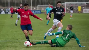 El filial de Osasuna se da una alegría tres meses después ganando al Lealtad en Tajonar