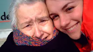 Cruz Roja realiza un seguimiento telefónico a casi 800 ancianos navarros ante la llegada de frío extremo