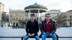 Cambiar el concepto de vermú con cerveza: la 'sabrosa' apuesta de dos jóvenes pamploneses para emprender