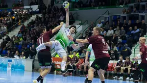 Los mejores momentos del balonmano europeo en el pabellón Anaitasuna