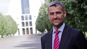 El rector de la UPNA avanza la fecha de inicio del grado de Medicina "Vamos un poco justitos pero espero que sí"