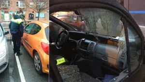 Destrozan más de una docena de coches de forma "intencionada" en la Rochapea: la policía ya busca a los autores