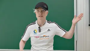 Marta Arce, medallista paralímpica en Pamplona: “Levantarse es obligatorio, no hay elección”