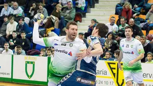El Helvetia da la cara y vende muy cara su derrota ante el Fuchse Berlín en Copa EHF